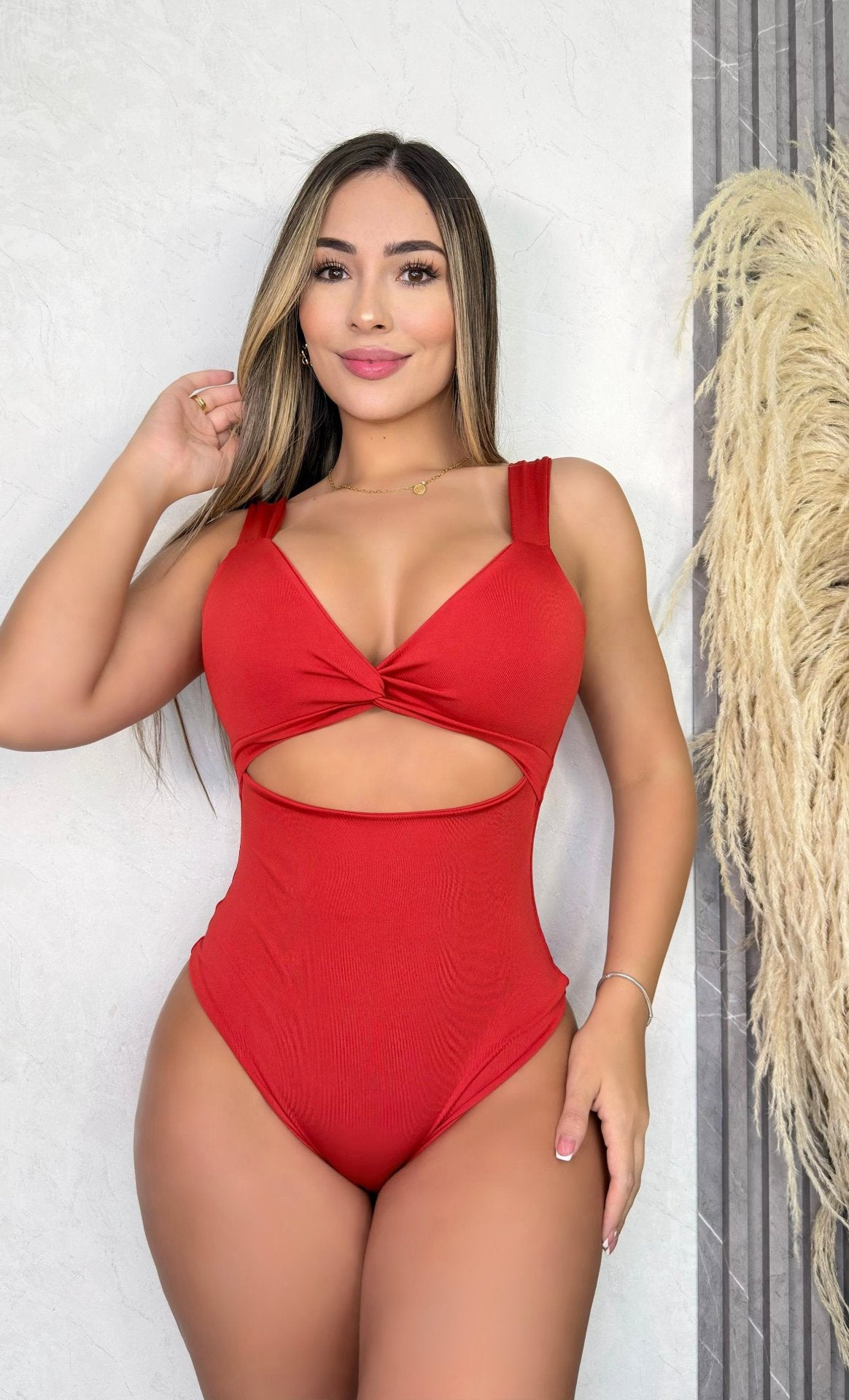 BODY 7059